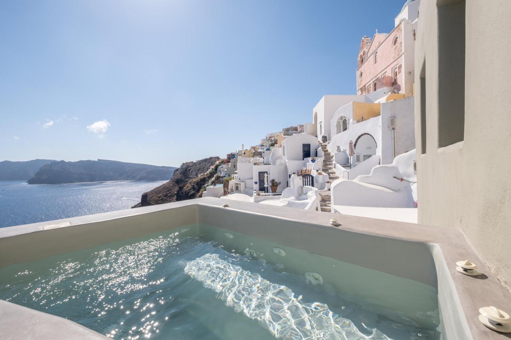 Santoroia Luxury Suites By Caldera Houses Exterior foto